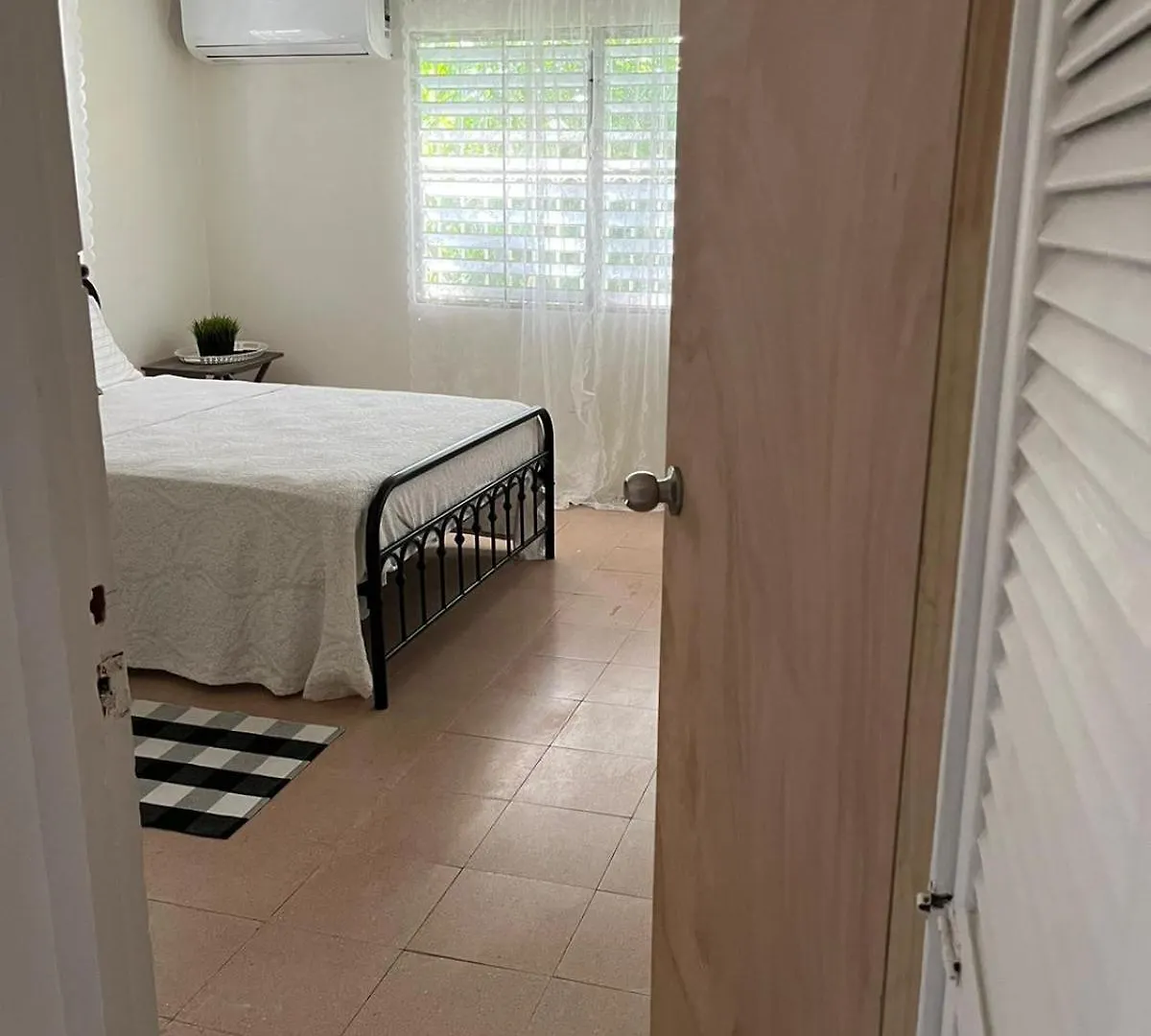 Private Rooms In Duplex Home 4 Bath Fq Beds 1-3Ppl San Juan Puerto Rico