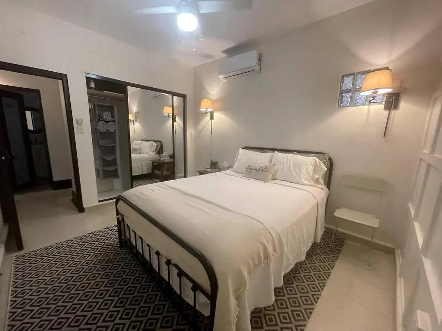 Private Rooms In Duplex Home 4 Bath Fq Beds 1-3Ppl San Juan Homestay