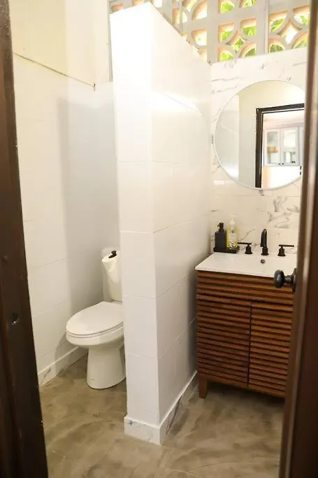 Homestay Private Rooms In Duplex Home 4 Bath Fq Beds 1-3Ppl San Juan Puerto Rico