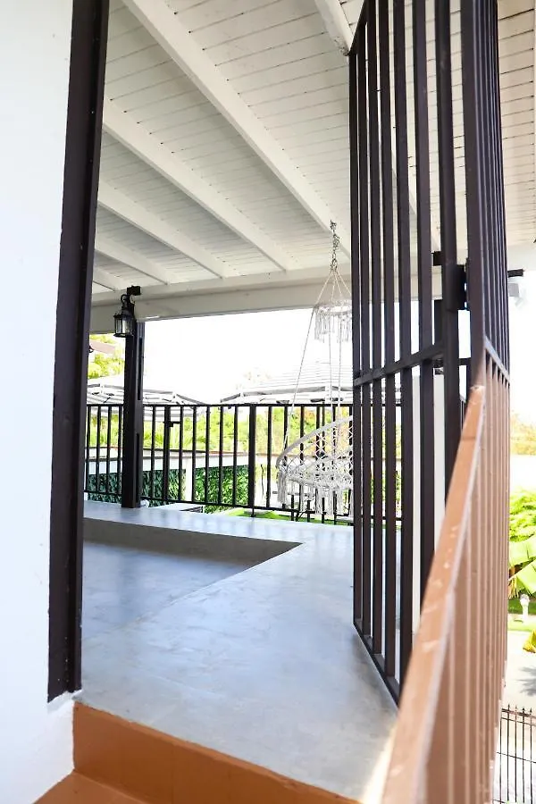Homestay Private Rooms In Duplex Home 4 Bath Fq Beds 1-3Ppl San Juan