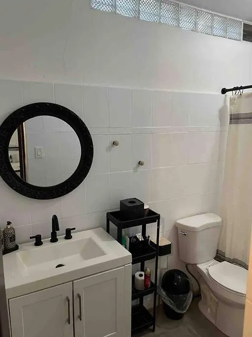 Private Rooms In Duplex Home 4 Bath Fq Beds 1-3Ppl San Juan