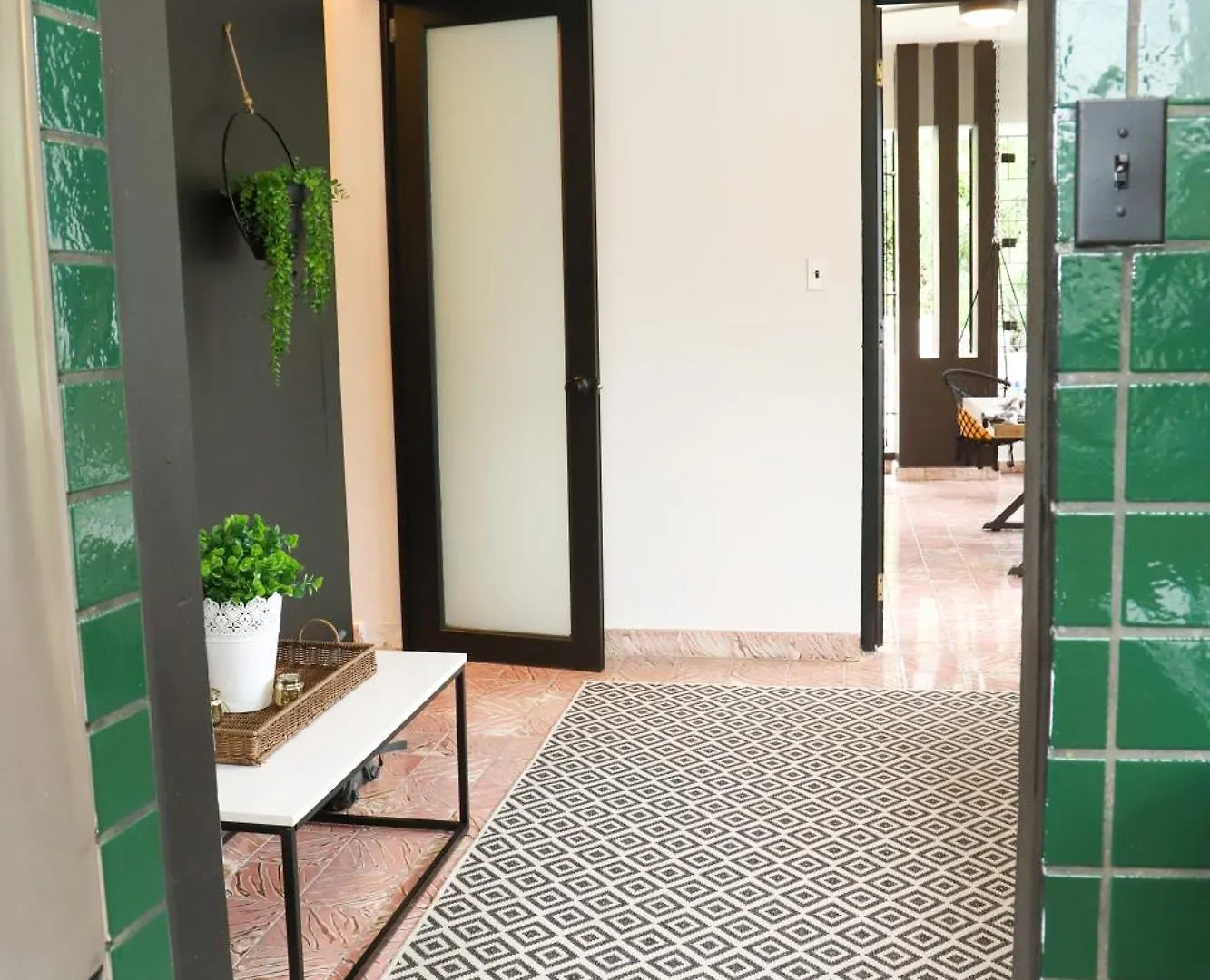 Private Rooms In Duplex Home 4 Bath Fq Beds 1-3Ppl San Juan